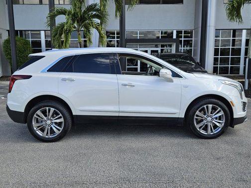 2023 Cadillac XT5 Premium Luxury