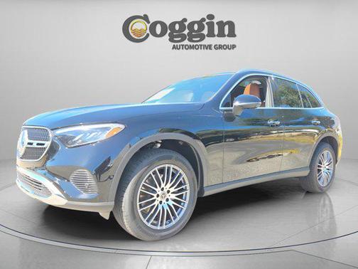 2026 Mercedes-Benz GLC 300 Base