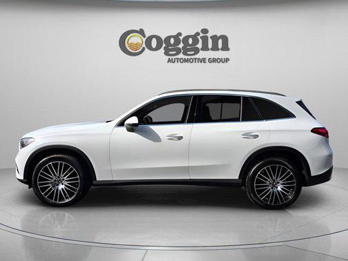 2026 Mercedes-Benz GLC 300 Base