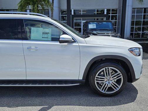2025 Mercedes-Benz GLS 450 4MATIC