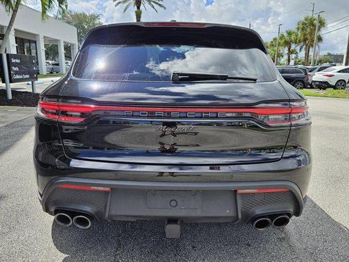 2023 Porsche Macan T