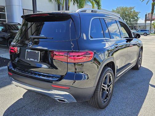 2026 Mercedes-Benz GLB 250 Base