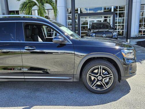 2026 Mercedes-Benz GLB 250 Base