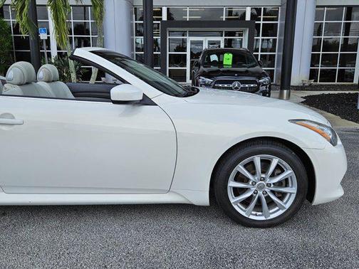 2013 INFINITI G37 Base