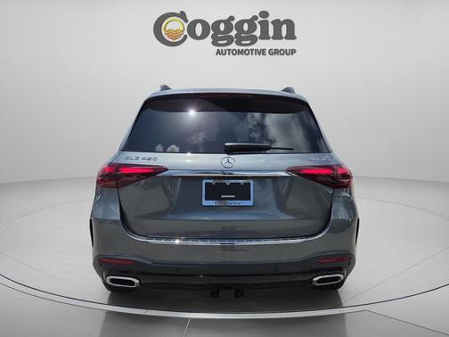 Selenite Grey Metallic 2026 Mercedes-Benz GLE 450 4MATIC