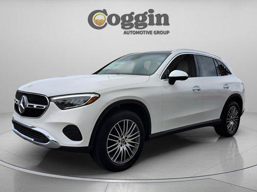 Polar White 2026 Mercedes-Benz GLC 300 Base