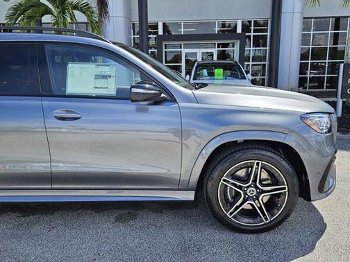2026 Mercedes-Benz GLS 450 4MATIC