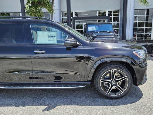 2025 Mercedes-Benz GLS 450 4MATIC