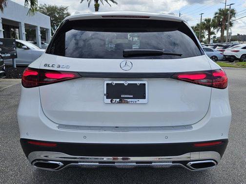 2025 Mercedes-Benz GLC 300 Base