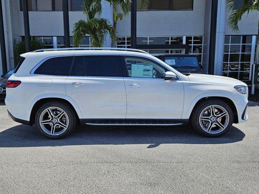 2025 Mercedes-Benz GLS 450 4MATIC