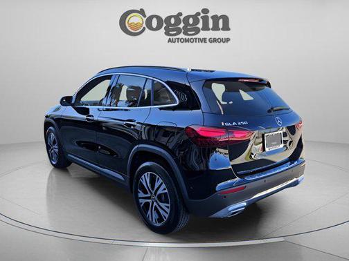 2025 Mercedes-Benz GLA 250 Base