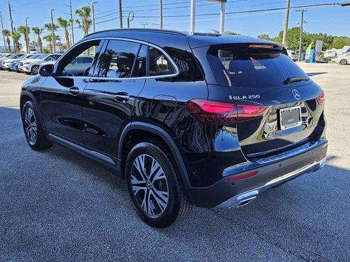 2025 Mercedes-Benz GLA 250 Base