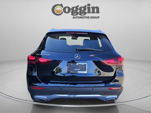 2025 Mercedes-Benz GLA 250 Base