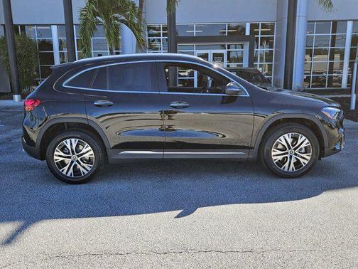 2025 Mercedes-Benz GLA 250 Base