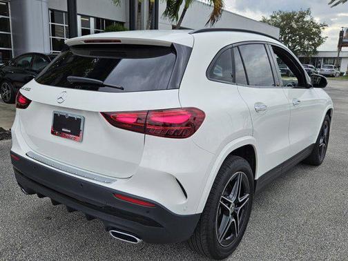 2025 Mercedes-Benz GLA 250 Base
