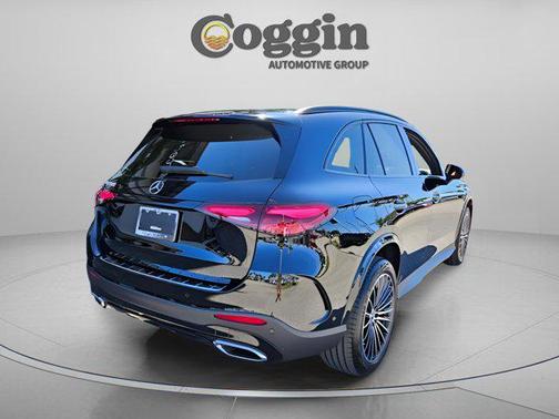 2026 Mercedes-Benz GLC 300 Base