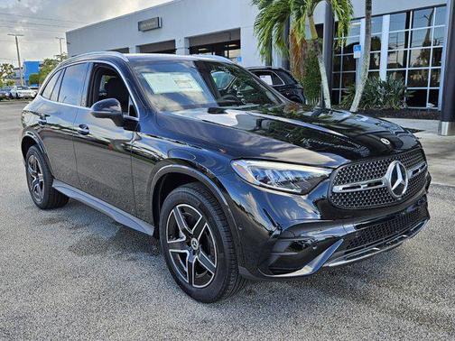 2026 Mercedes-Benz GLC 300 Base