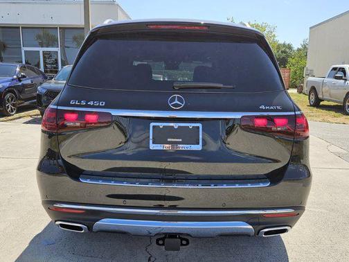 2025 Mercedes-Benz GLS 450 4MATIC