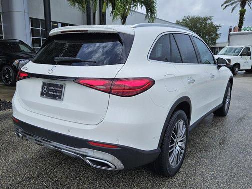 2024 Mercedes-Benz GLC 300 Base