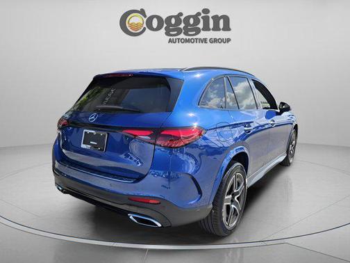 2026 Mercedes-Benz GLC 300 Base