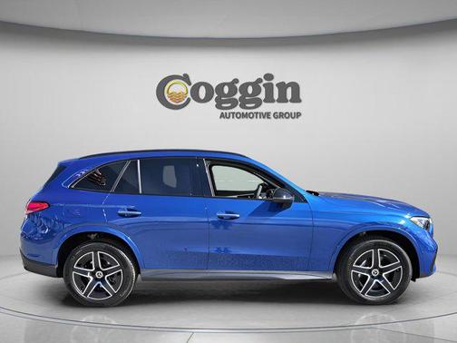 2026 Mercedes-Benz GLC 300 Base