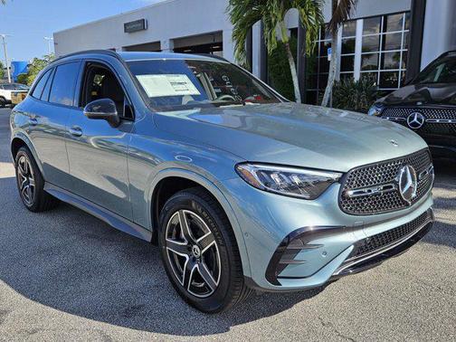 2026 Mercedes-Benz GLC 300 Base