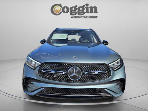 2026 Mercedes-Benz GLC 300 Base