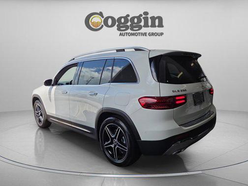 Polar White 2026 Mercedes-Benz GLB 250 Base