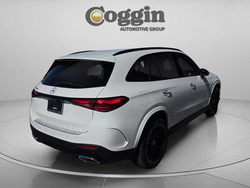 2026 Mercedes-Benz GLC 300 Base