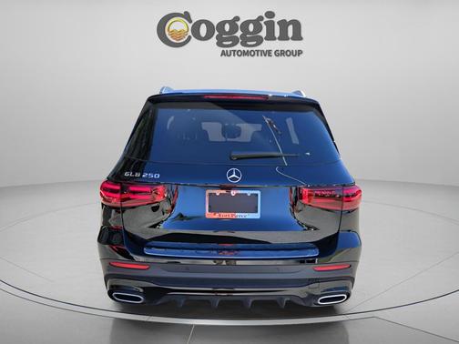 2026 Mercedes-Benz GLB 250 Base