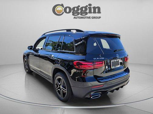 2026 Mercedes-Benz GLB 250 Base