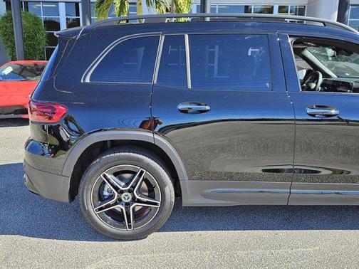 2026 Mercedes-Benz GLB 250 Base