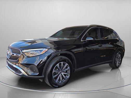 2026 Mercedes-Benz GLC 300 Base