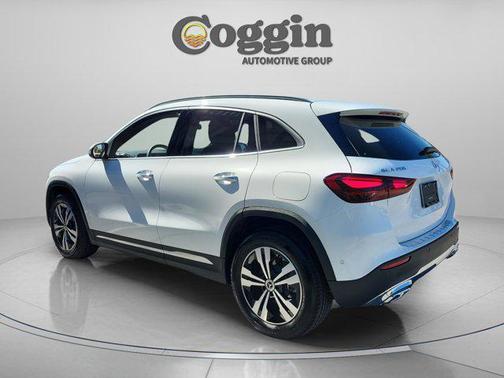 2026 Mercedes-Benz GLA 250 Base