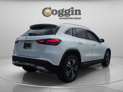 2026 Mercedes-Benz GLA 250 Base