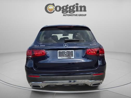 Lunar Blue Metallic 2022 Mercedes-Benz GLC 300 4MATIC