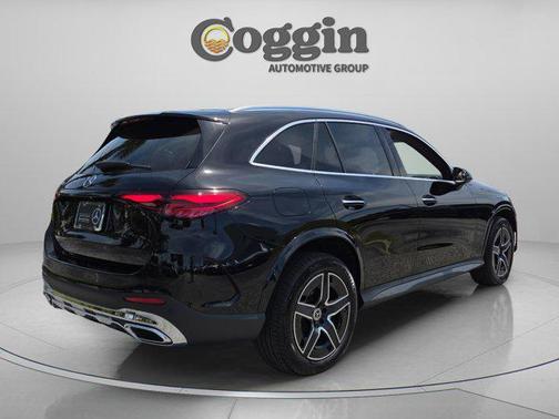 Black 2026 Mercedes-Benz GLC 300 Base