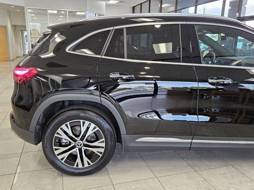 2025 Mercedes-Benz GLA 250 Base