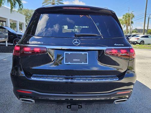 2026 Mercedes-Benz GLS 580 4MATIC