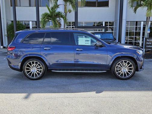 2025 Mercedes-Benz GLS 450 4MATIC