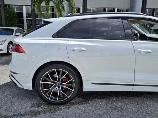 2020 Audi Q8 55 Prestige