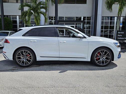 2020 Audi Q8 55 Prestige