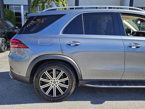 2025 Mercedes-Benz GLE 350 Base