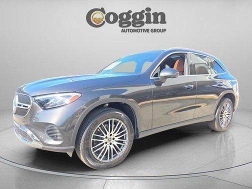 2026 Mercedes-Benz GLC 300 4MATIC