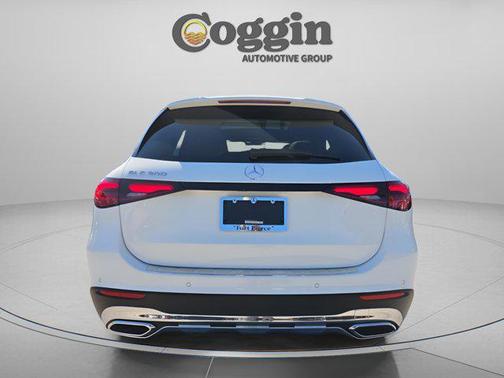 2026 Mercedes-Benz GLC 300 Base