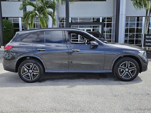 2026 Mercedes-Benz GLC 300 Base