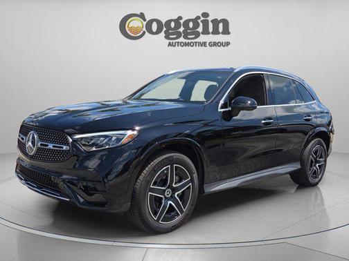 Black 2026 Mercedes-Benz GLC 300 Base