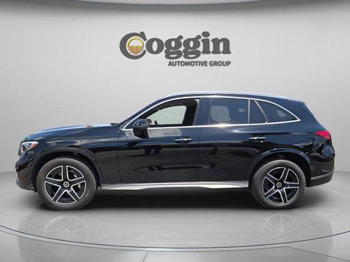 Black 2026 Mercedes-Benz GLC 300 Base