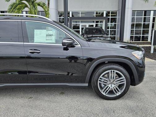 2026 Mercedes-Benz GLS 450 4MATIC
