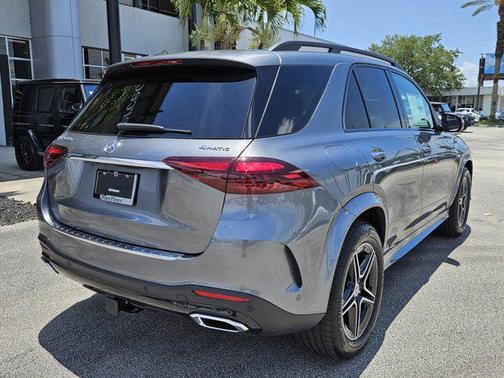2025 Mercedes-Benz GLE 450e 4MATIC